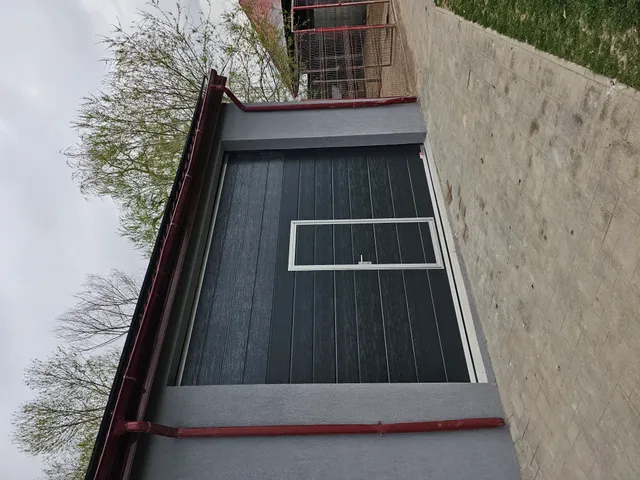 Usi de garaj sectionale